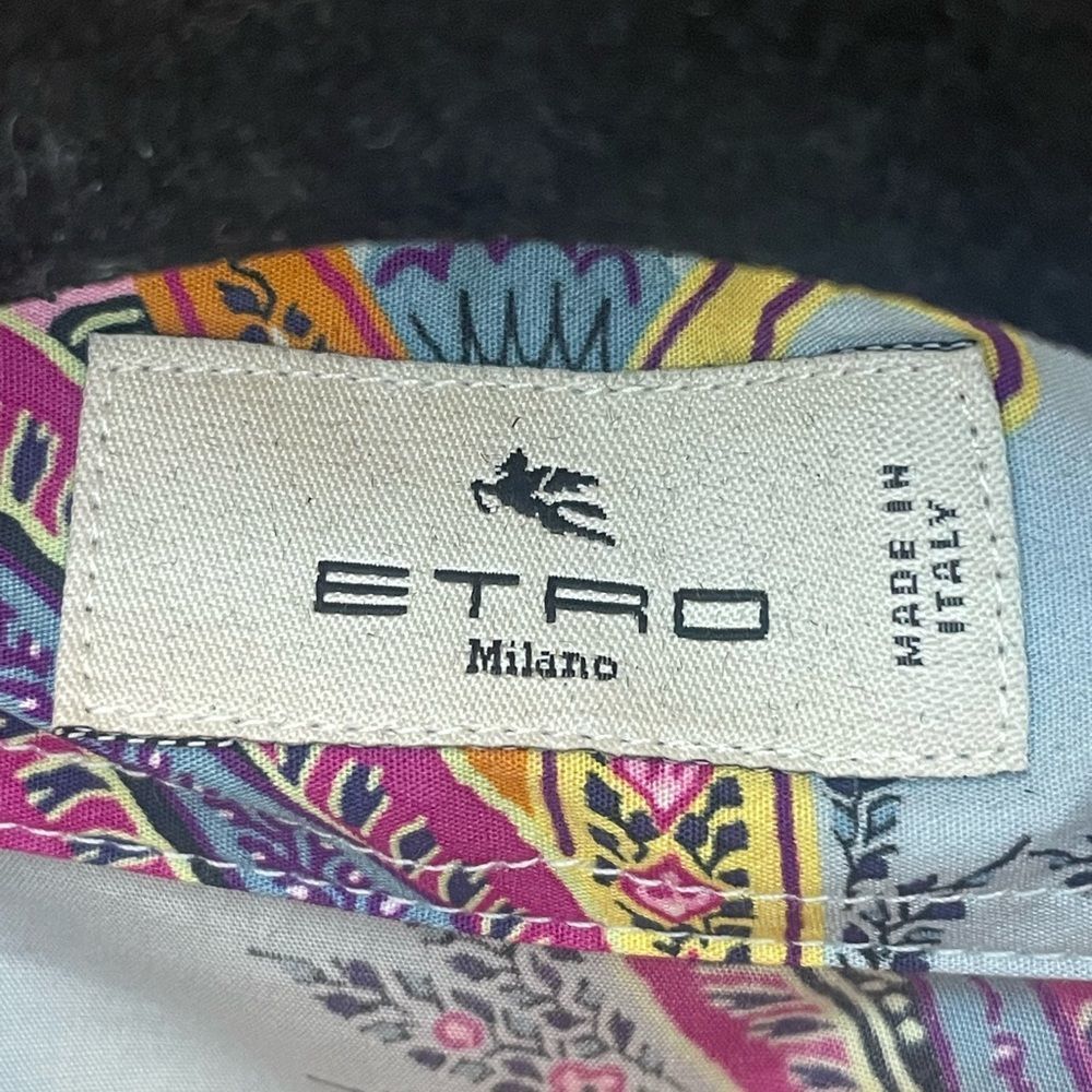 Authentic NEW ETRO shirt - Picture 4 of 17